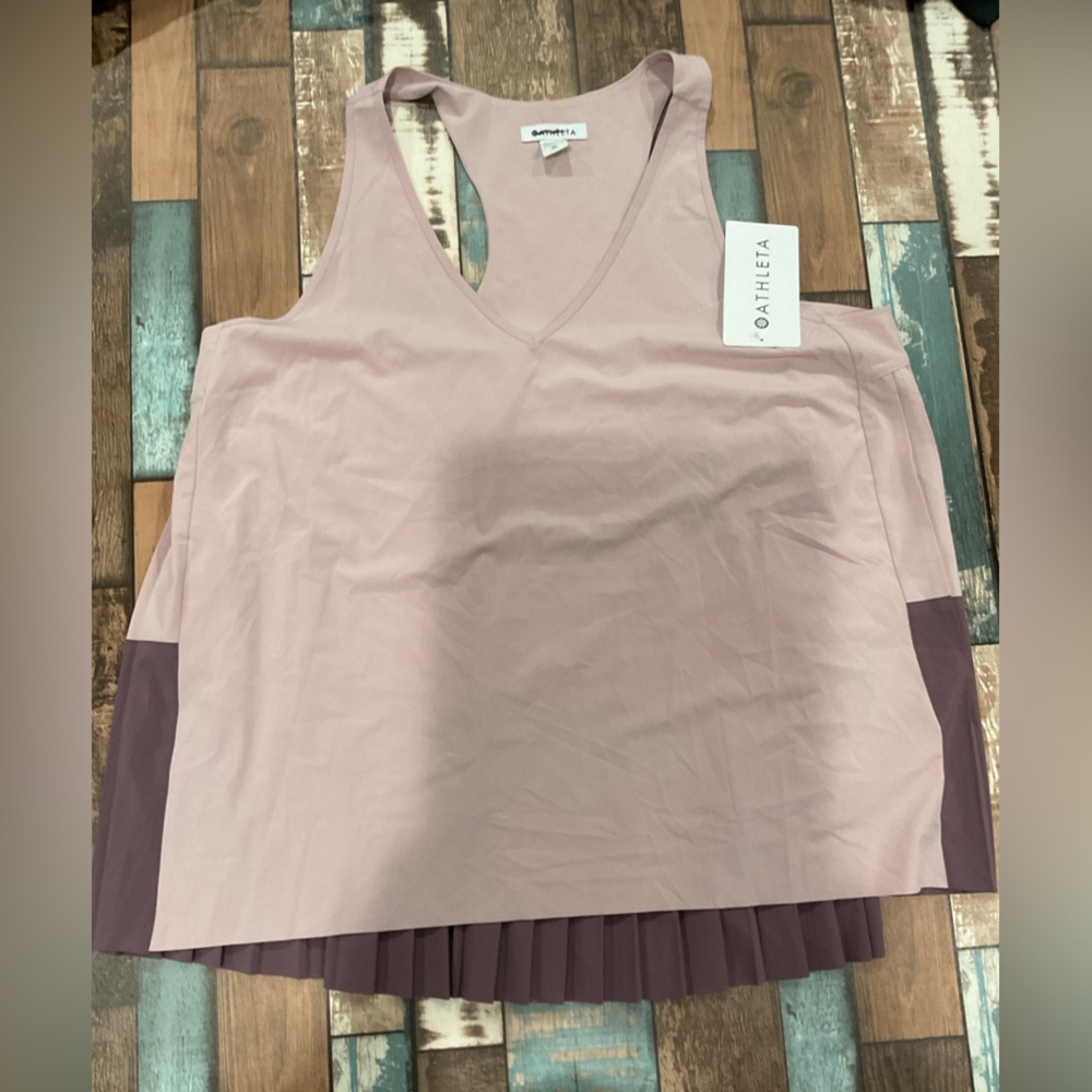 Athleta swing forward pleated tank size xl nwt pink and purple